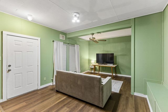 19 Deerfield DR 2, Wimberley, TX 78676