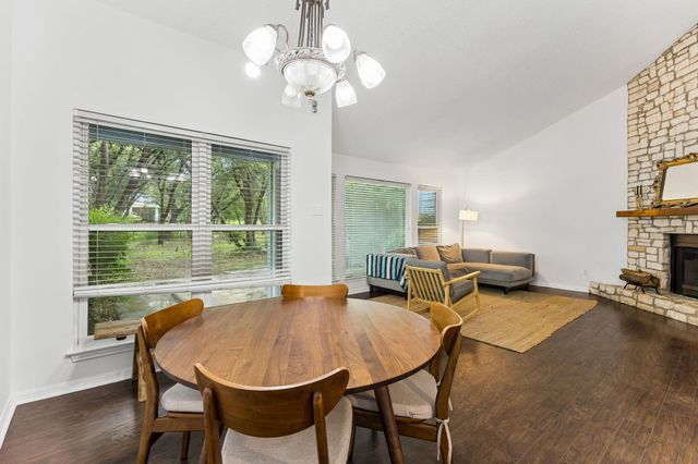 19 Deerfield DR 2, Wimberley, TX 78676