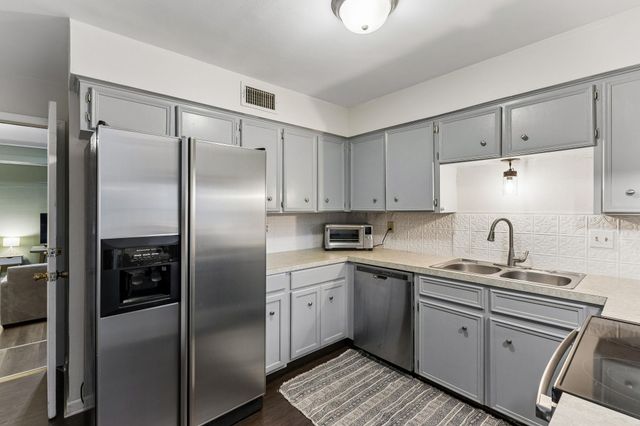 19 Deerfield DR 2, Wimberley, TX 78676