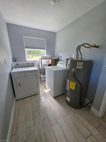 311 Schoolside DR, Lehigh Acres, FL 33936