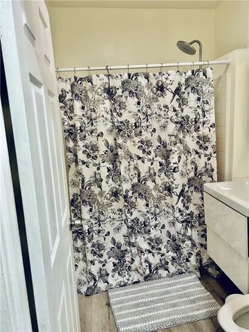 5906 Arlington, Los Angeles, CA 90043