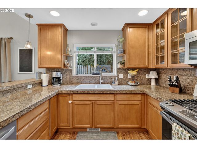 6380 Se 31ST Ter, Gresham, OR 97080