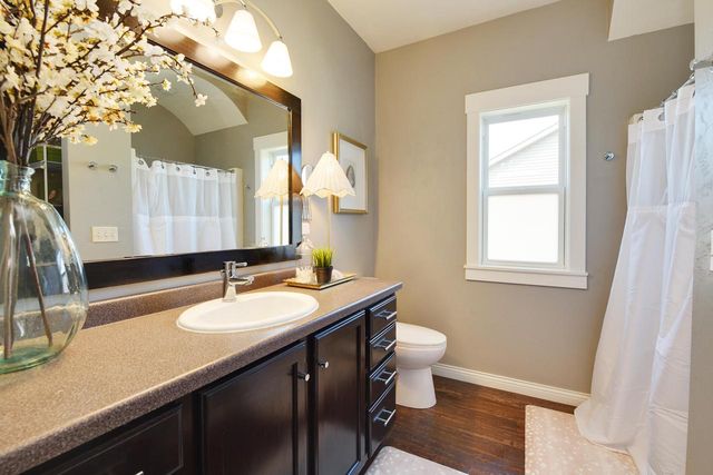 1680 Great Forest DRIVE, West Bend, WI 53090