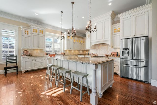 82 N MEADOW DR, Springville, UT 84663