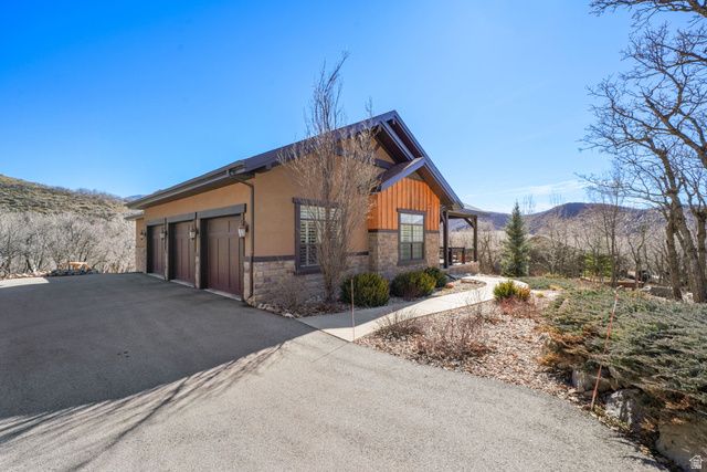 82 N MEADOW DR, Springville, UT 84663