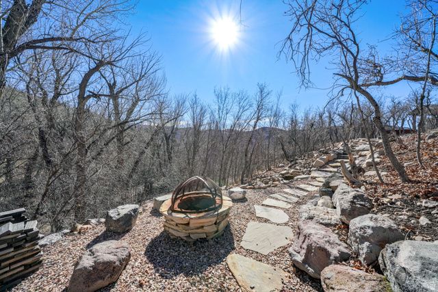 82 N MEADOW DR, Springville, UT 84663