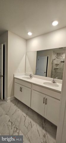 124 MASCOUTEN, Winchester, VA 22602