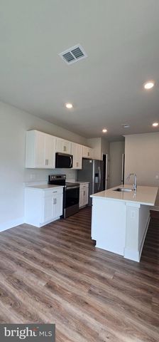 124 MASCOUTEN, Winchester, VA 22602