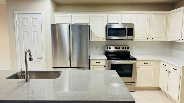 22 Timberstar Street, The Woodlands, TX 77382