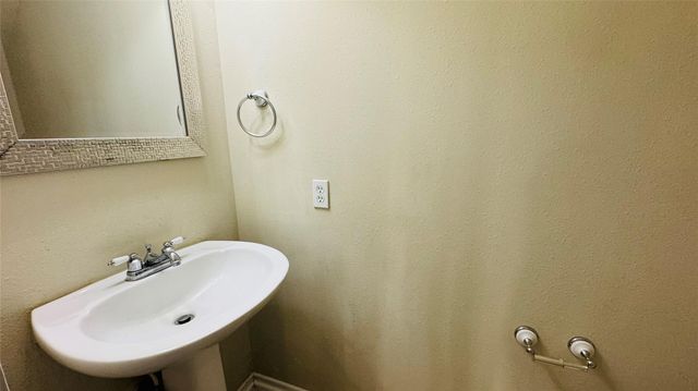 22 Timberstar Street, The Woodlands, TX 77382