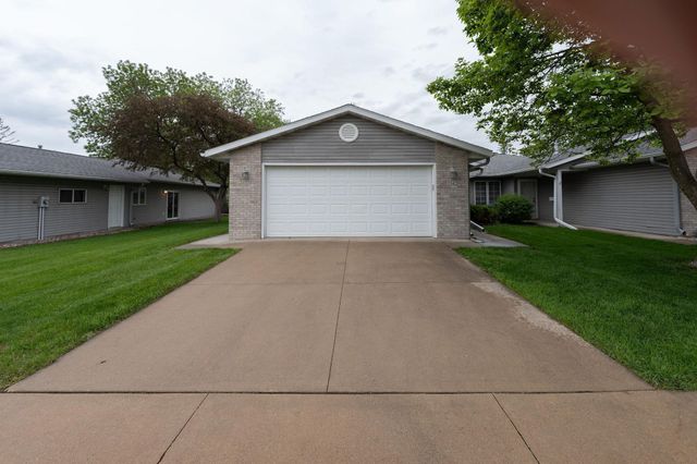 2842 19th Avenue NW, Rochester, MN 55901