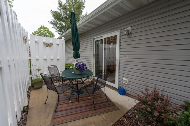 2842 19th Avenue NW, Rochester, MN 55901