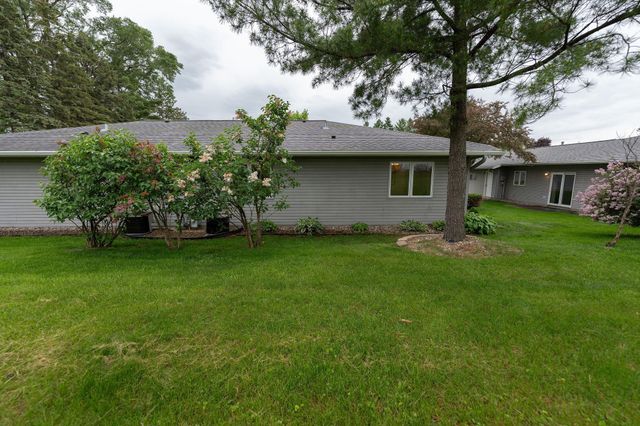 2842 19th Avenue NW, Rochester, MN 55901