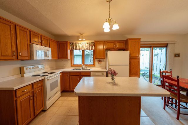 2842 19th Avenue NW, Rochester, MN 55901