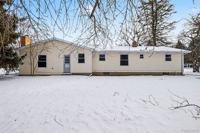 5396 Oaktree Drive, Flint Charter Township, MI 48532