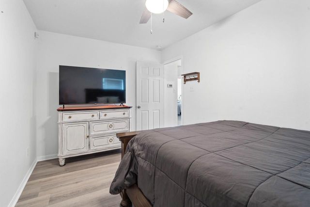 5003 Forest Hurst Glen, Spring, TX 77373