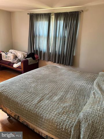 426 MACOBY ST., Pennsburg, PA 18073