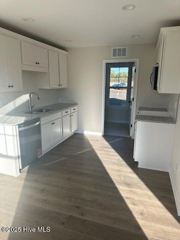 59 N Movado Trail, Kenly, NC 27542