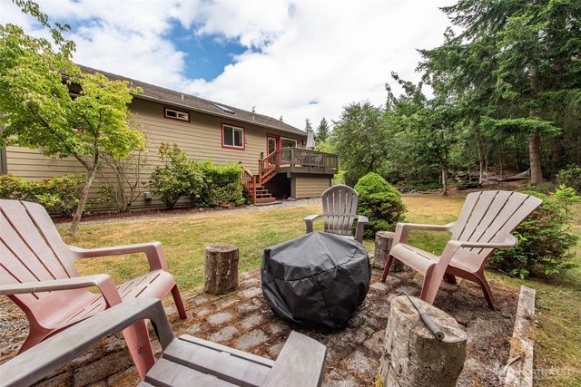 20 Doe Run Road, Sequim, WA 98382
