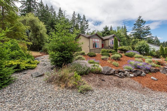 20 Doe Run Road, Sequim, WA 98382