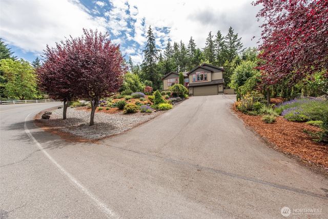 20 Doe Run Road, Sequim, WA 98382