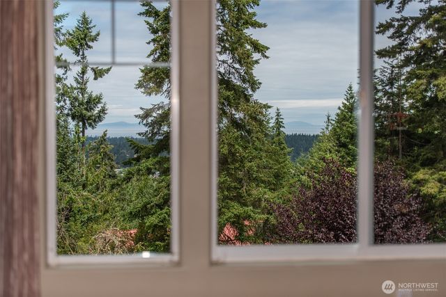 20 Doe Run Road, Sequim, WA 98382
