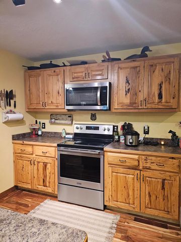 1548 E 380th Road, Bolivar, MO 65613