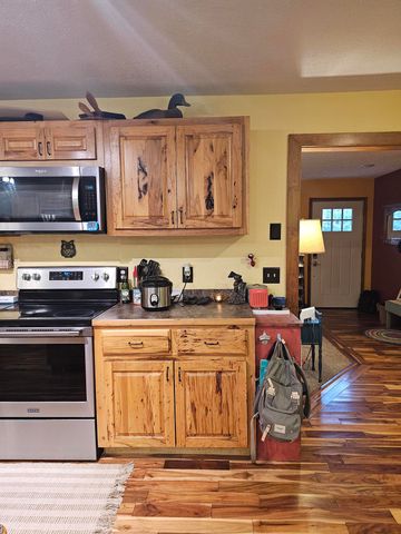 1548 E 380th Road, Bolivar, MO 65613