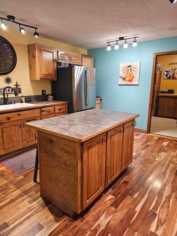 1548 E 380th Road, Bolivar, MO 65613