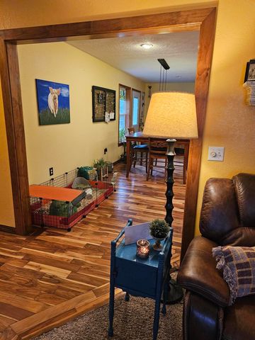 1548 E 380th Road, Bolivar, MO 65613