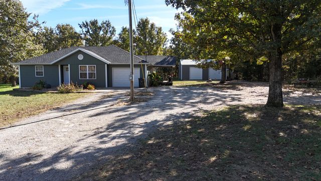 1548 E 380th Road, Bolivar, MO 65613