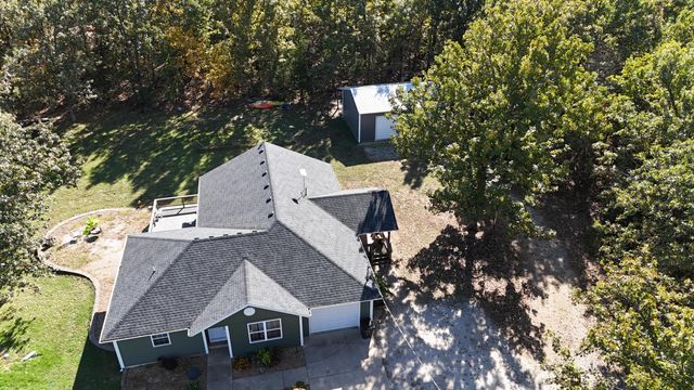 1548 E 380th Road, Bolivar, MO 65613