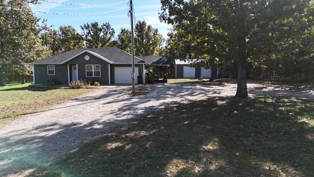 1548 E 380th Road, Bolivar, MO 65613