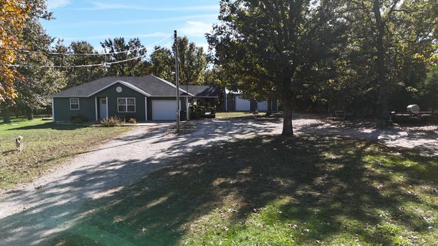 1548 E 380th Road, Bolivar, MO 65613