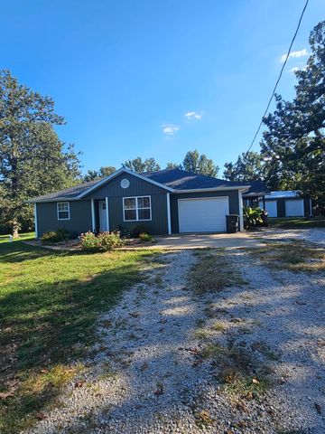 1548 E 380th Road, Bolivar, MO 65613