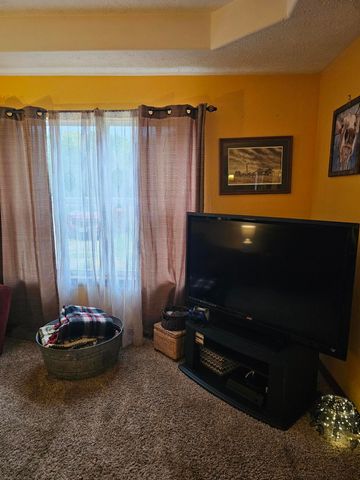 1548 E 380th Road, Bolivar, MO 65613