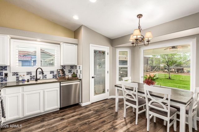 18333 E SUNNYDALE Drive, Queen Creek, AZ 85142