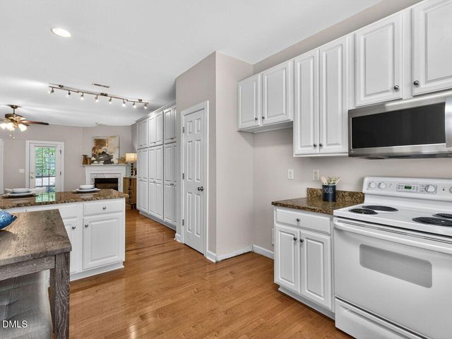 2110 White Pond Court, Apex, NC 27523