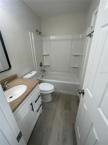 6104 CURRY FORD ROAD 207, Orlando, FL 32822