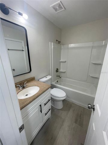 6104 CURRY FORD ROAD 207, Orlando, FL 32822