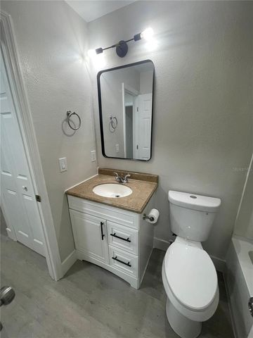 6104 CURRY FORD ROAD 207, Orlando, FL 32822