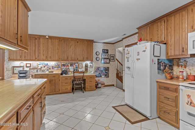 311 Lord Granville Drive, Morehead City, NC 28557