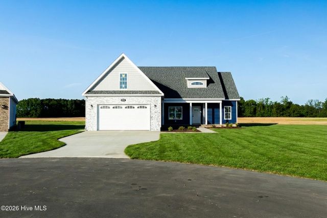 2754 Whitaker Glen Drive, Farmville, NC 27828