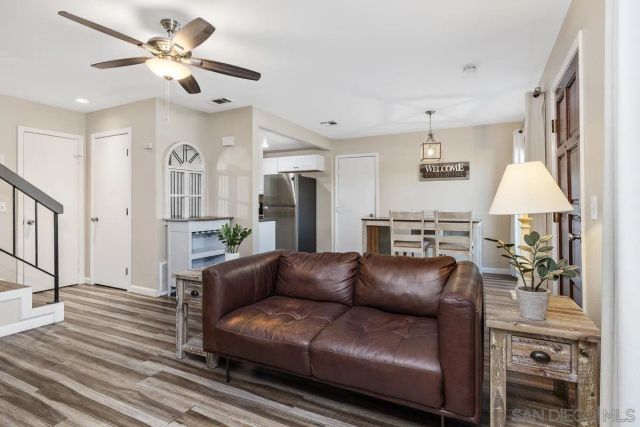 8860 Tamberly C, Santee, CA 92071