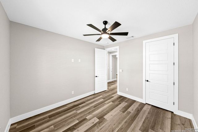 281 Cibolo, La Vernia, TX 78121