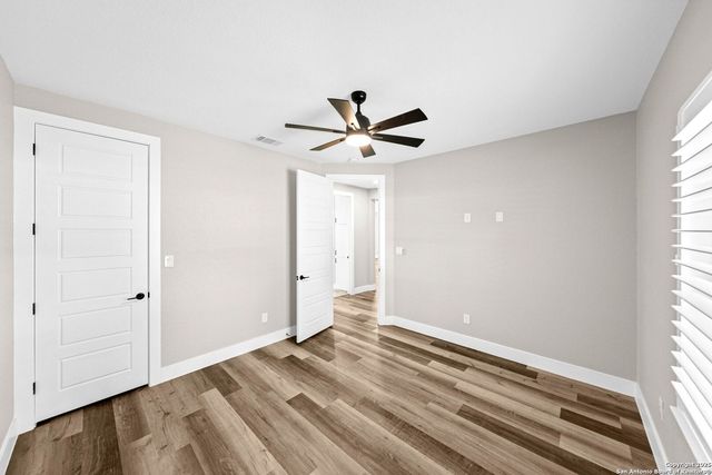 281 Cibolo, La Vernia, TX 78121