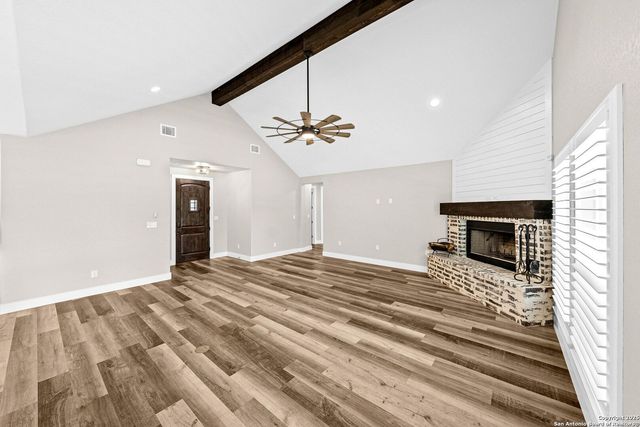 281 Cibolo, La Vernia, TX 78121
