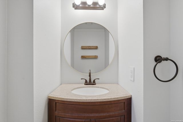 1527 Jasmine Dr, Schertz, TX 78154