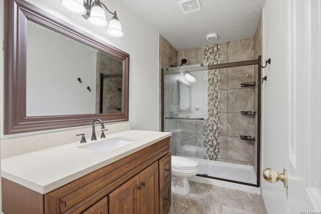 1527 Jasmine Dr, Schertz, TX 78154