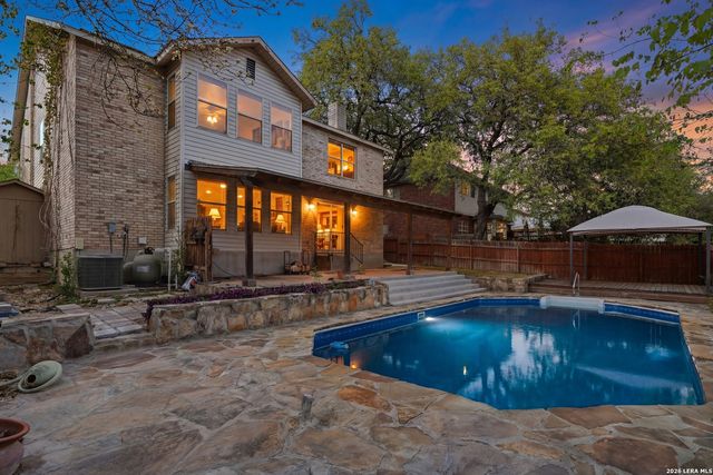 1527 Jasmine Dr, Schertz, TX 78154